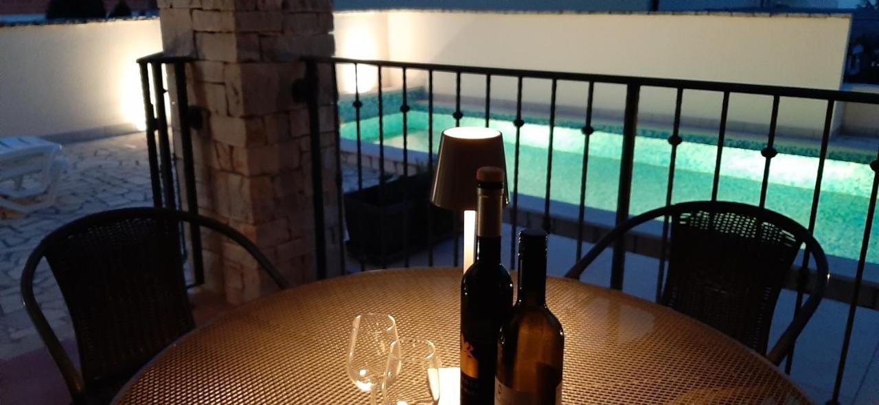 Traumferienwohnung Mit Privatem Pool & Gemuetlicher Grillecke Am Meer, Kroatien, Istrien, Liznjan Bei Medulin - Bester Urlaub An Der Adria, Fuer Paare Экстерьер фото