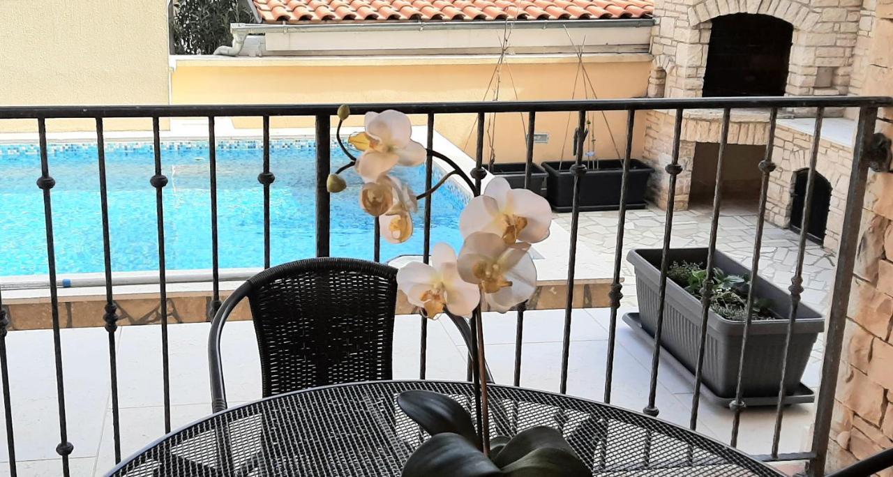 Traumferienwohnung Mit Privatem Pool & Gemuetlicher Grillecke Am Meer, Kroatien, Istrien, Liznjan Bei Medulin - Bester Urlaub An Der Adria, Fuer Paare Экстерьер фото